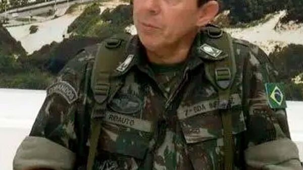 O novo diretor de Logística do Ministério da Saúde, general Ridauto Fernandes